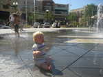 Paul loved the fountains at the Gateway Mall in SL